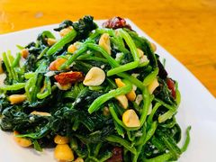 果仁菠菜-京朋串屋·烧烤(望京西路总店)