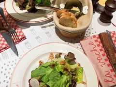 餐前沙拉-La Vache! 噢！那只奶牛！(尖沙咀店)