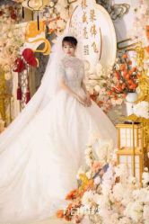 点击看大图 -予白婚纱礼服馆