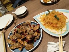 -街角等你.大连海鲜烧烤(西安路店)