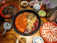 -憨铁匠火锅(红山6979店)