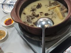 -明本湛江鸡•海鲜小厨(陈家祠店)