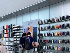 -Apple零售店(华贸购物中心店)