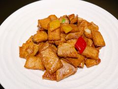 杏鲍菇爆炒猪颈肉-丽晶轩中餐厅(重庆丽晶酒店)
