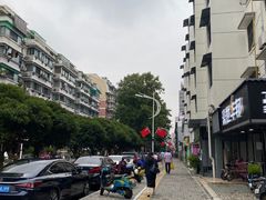 -狮虎桥路