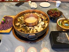 -慢丽江·云南野生菌土鸡锅(付家庄店)