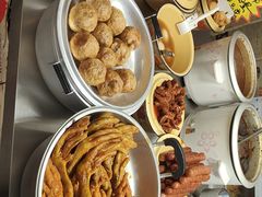 -柳州肥姨妈大骨螺蛳粉(江宁万达店)