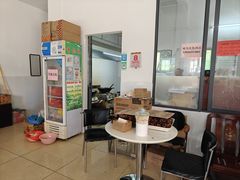 -味为先光明乳鸽(光明总店)