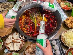 -黄潇洒老火锅(九眼桥宏济巷店)