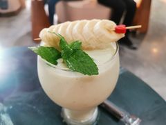 牛油果奶昔-瞄一喵猫咖(格力海岸店)