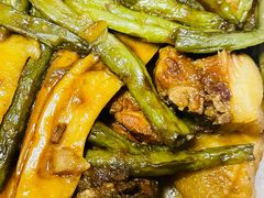 排骨豆角粘卷子-靠山屯东北农家菜(八龙桥雅苑店)