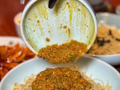 -裕兴记•蟹黄面馆(人民广场店)