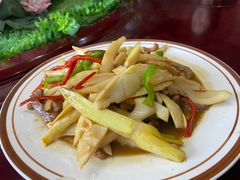 -万佛湖许老大铁锅鱼(黑金冠店)