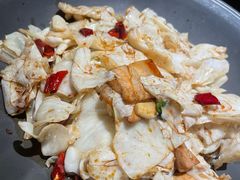 -蜜桃餐厅·伴山(湖滨商业街店)