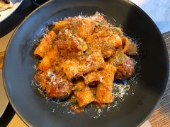 -Carbon莫卡哆·意大利复古集市餐厅(杭州大厦店)