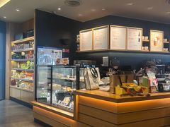 大堂-星巴克臻选(华堂·新辰汇店)
