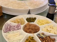 -东豪园林海鲜酒家(南港路辅路店)