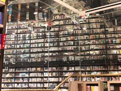 -钟书阁(群光广场店)