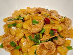 白刺瓜炒肉-新荣记(西溪湿地店)