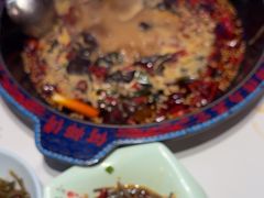 -何师傅美蛙鱼头(汉街店)