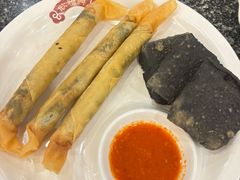虾仁荠菜春卷-耿福兴(凤凰美食街店)