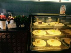 -杨小贤(东融国际影城店)