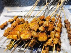 -卞二小串·鹤岗烧烤·坑烤(永定路店)