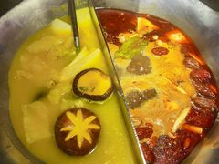 花胶鸡鸳鸯锅-湊湊火锅·茶憩(和平大悦城店)