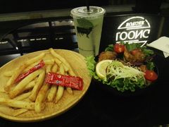 -龙治汉堡(中华城店)