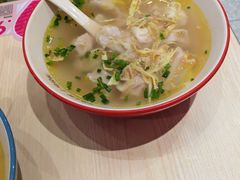 -小杨生煎(浦江欢乐颂店)