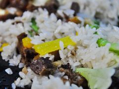 -陈老斯呼尔嗨吃烧烤(科巷店)