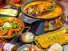 -令狐冲·炭烤活鱼(宝龙店)