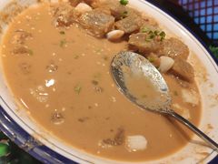 -旺角小渔村·海肠捞饭开创者(环山路店)