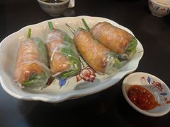 -大头虾越式风味餐厅(光明广场店)