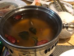 -雍和会海鲜姿造自助(湖东路店)