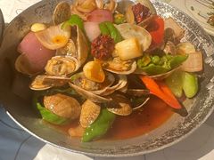 -巴厘龙虾·榜首油焖大虾(音乐学院·沿江酒馆店)