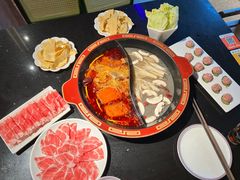 -三江两海老火锅(北京首店)