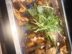 -老街烧烤大排档·地道湖北菜·龙虾馆(汉口火车站店)