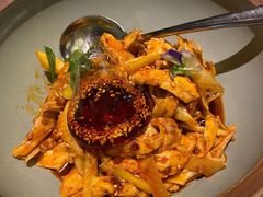 敲糖棒棒鸡-辛香汇·现炒川菜(淮海路百盛店)