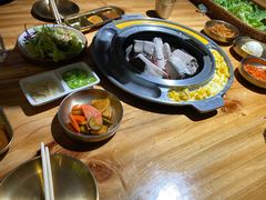 -弘益铭家九炙社韩国烤肉料理(尚美店)
