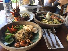 -Pundi Pundi Restaurant
