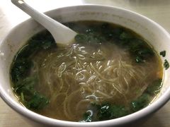 牛肉粉丝汤-黄阿姨锅贴大王(万航渡路店)