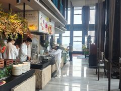 -唐拉雅秀酒店-西锦汇空中BBQ·思创餐厅