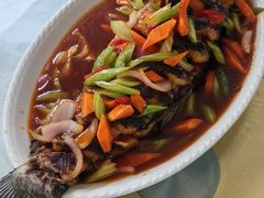 干烧草鱼-三岔涧农家乐
