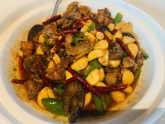 大理永平黄焖鸡配油煎面-泓0871臻选云南菜·味庄