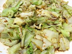 酱爆洋白菜-恩宏德餐馆(平山道店)