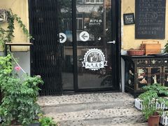 -蜗牛小馆醉乡民谣云南菜(惠新西里店)