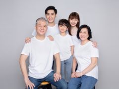 -iF摄影•全家福•证件照•形象照(南山店)