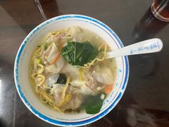 -长人馄饨铺(解放街店)