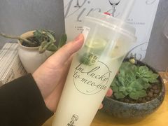 金桔柠檬益菌多-小确茶(万科钻石广场店)